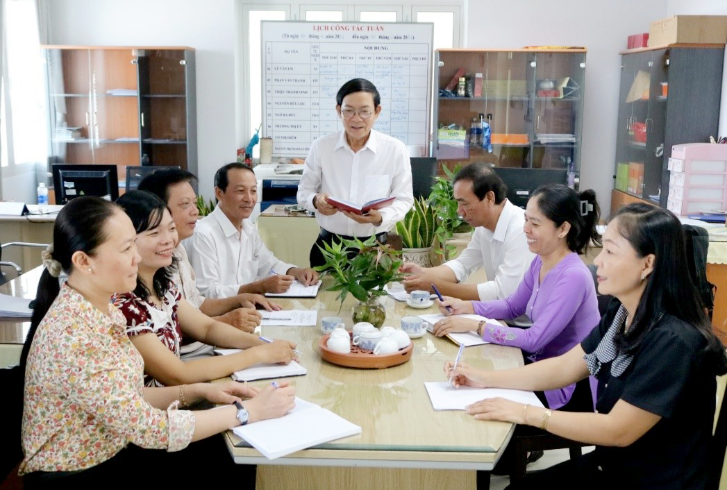 Phòng Giáo dục và Đào tạo huyện Mỏ Cày Nam - điển hình trong học tập và làm theo tư tưởng, đạo đức, phong cách Hồ Chí Minh
