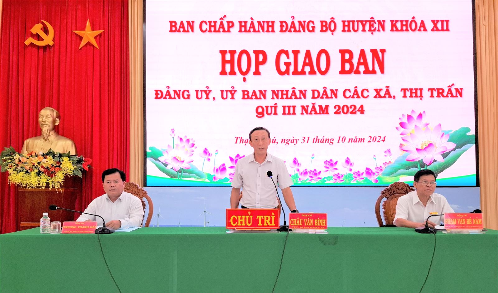 Thạnh Phú: Huyện ủy họp giao ban Đảng ủy, UBND các xã, thị trấn