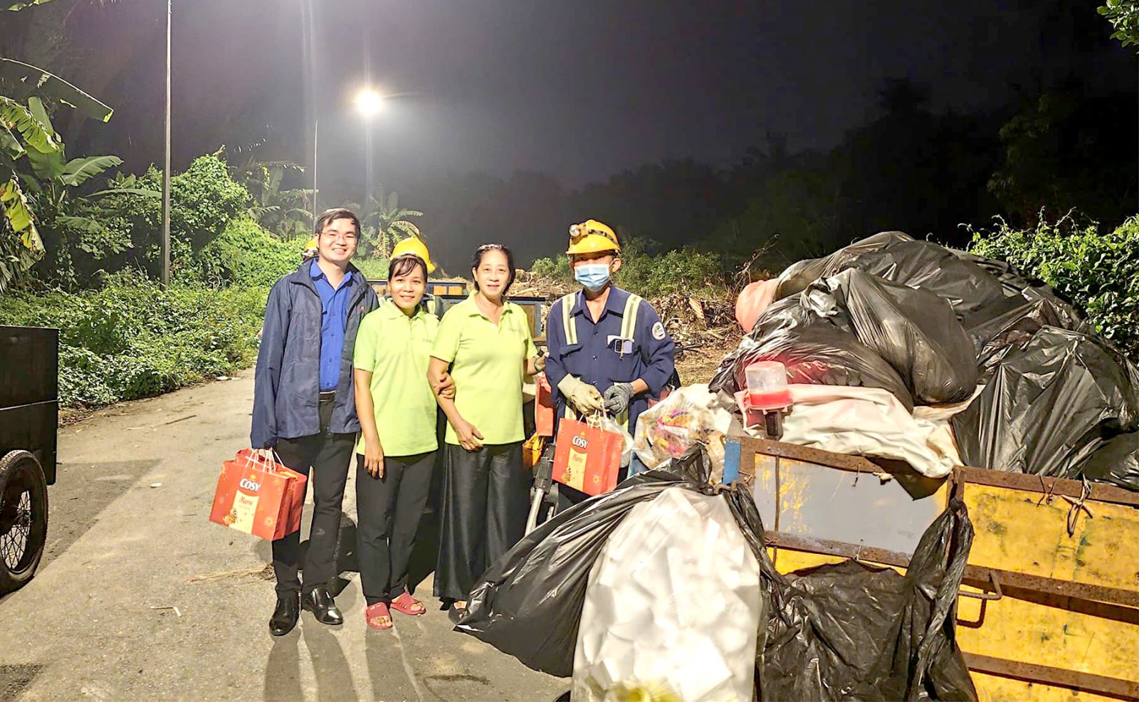 Thành đoàn Bến Tre lan tỏa hình ảnh đẹp, giá trị yêu thương từ mô hình câu lạc bộ “Việc tử tế”