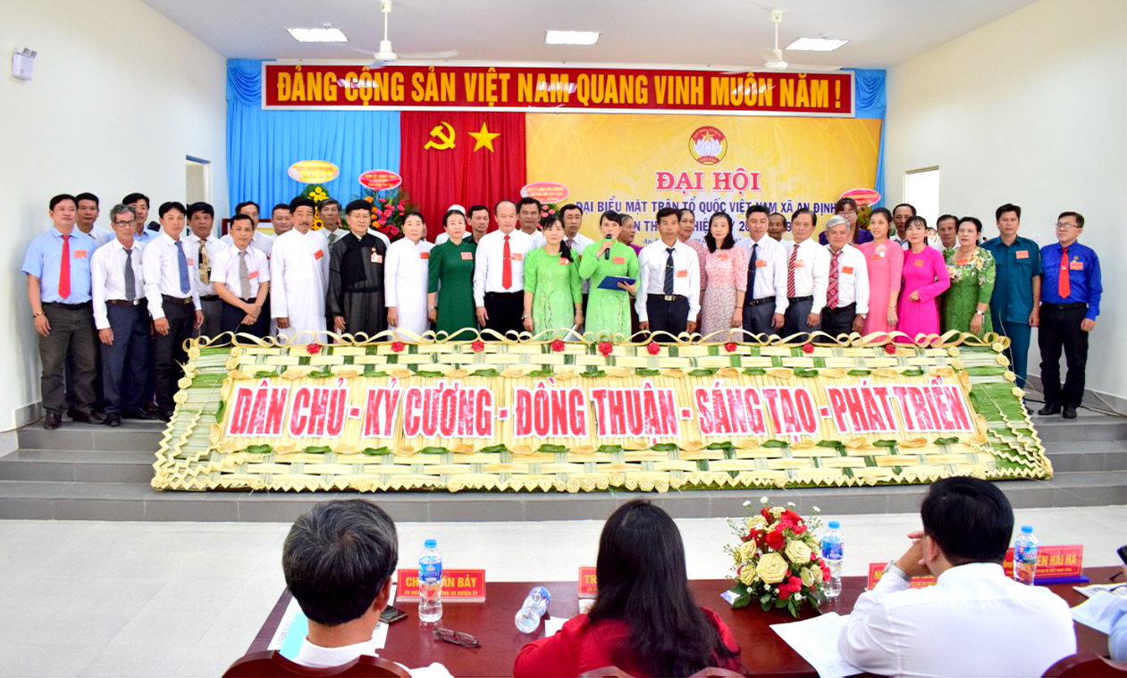 Huyện Mỏ Cày Nam hoàn thành đại hội Mặt trận cấp cơ sở  nhiệm kỳ 2024-2029