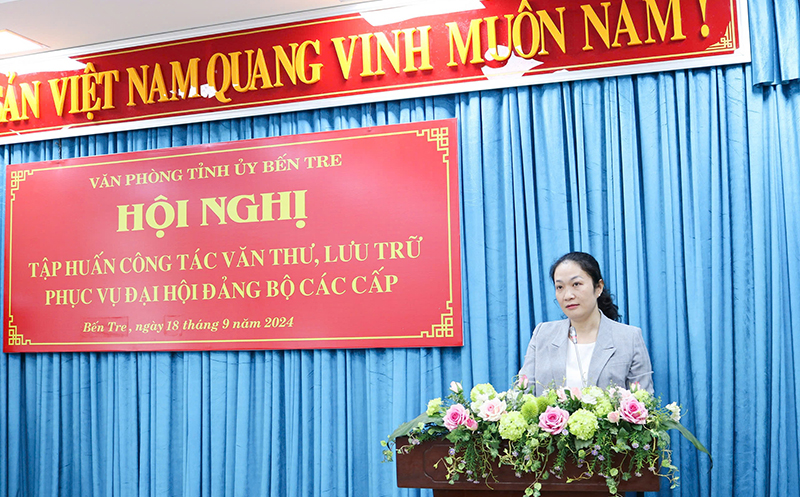 Văn phòng Tỉnh ủy tổ chức Hội nghị tập huấn công tác văn thư, lưu trữ phục vụ đại hội đảng các cấp nhiệm kỳ 2025-2030