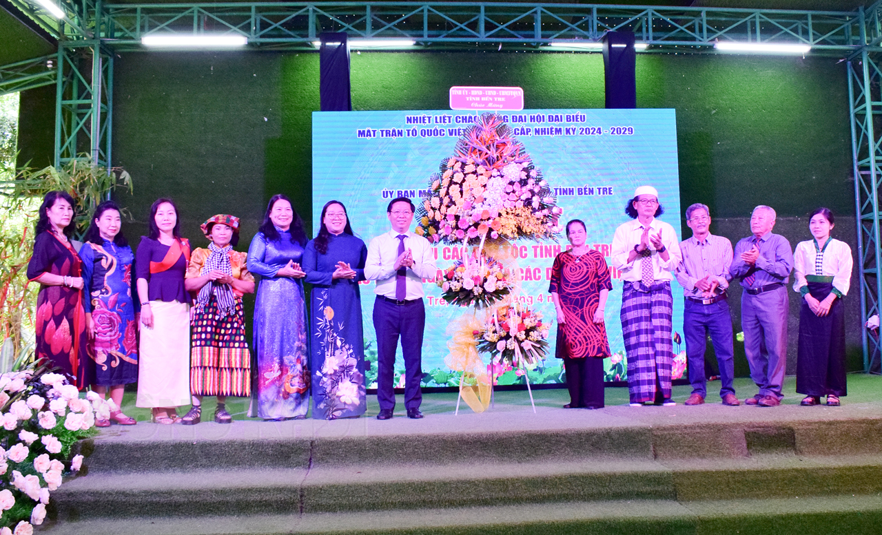 MTTQ Việt Nam tỉnh tổ chức họp mặt đại biểu các dân tộc năm 2024