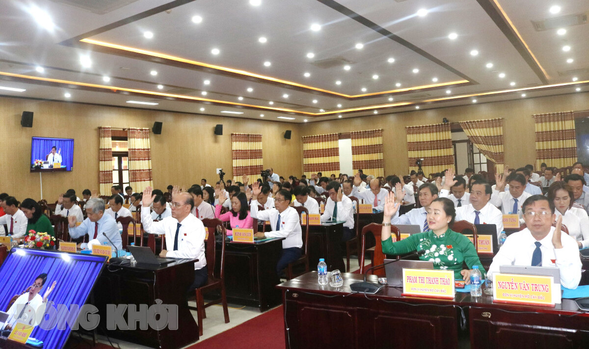 Kỳ họp thứ 19, HĐND tỉnh khoá X thông qua 27 nghị quyết quan trọng